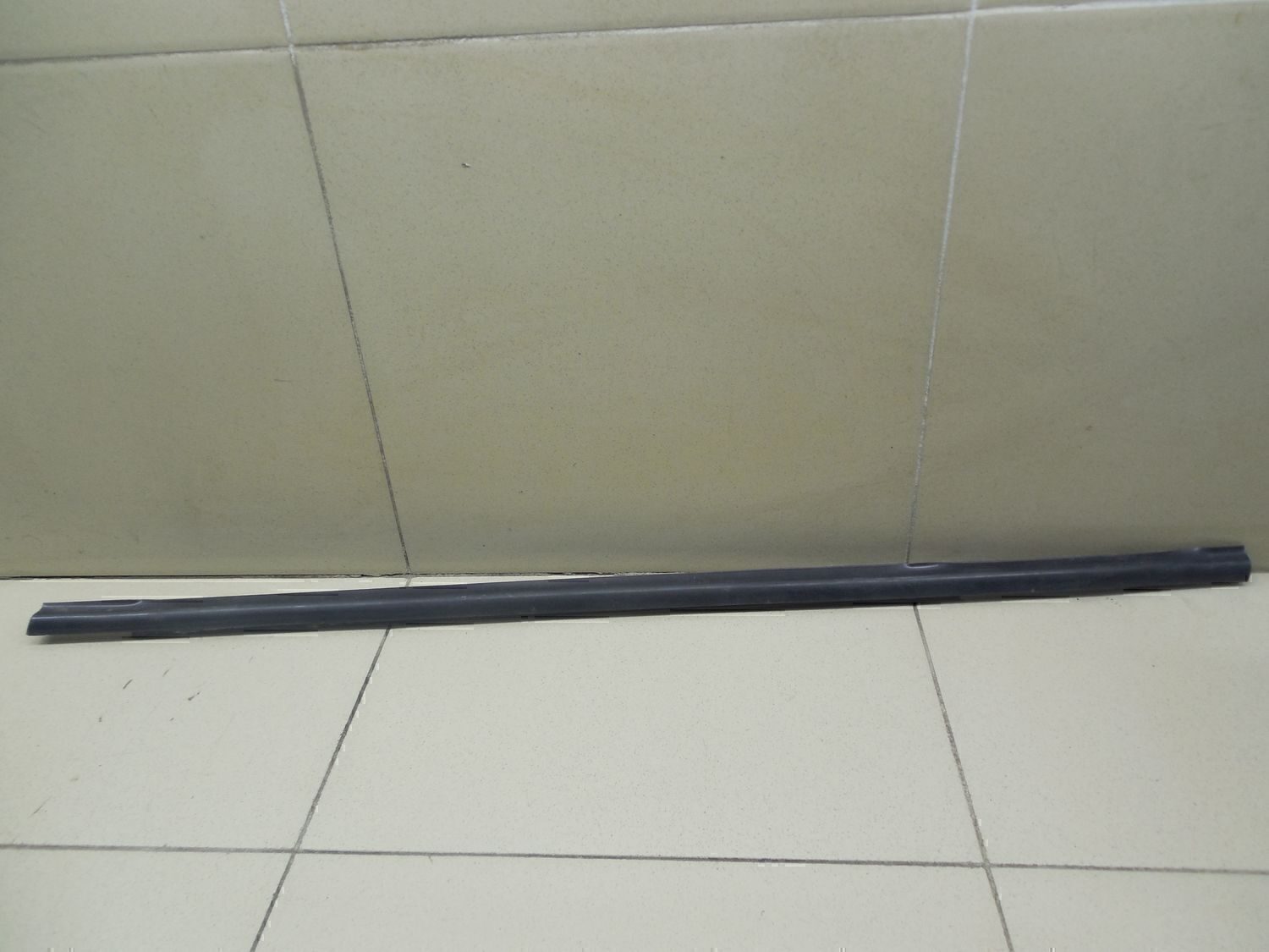 Накладка стекла заднего левого KIA RIO 2005-2011