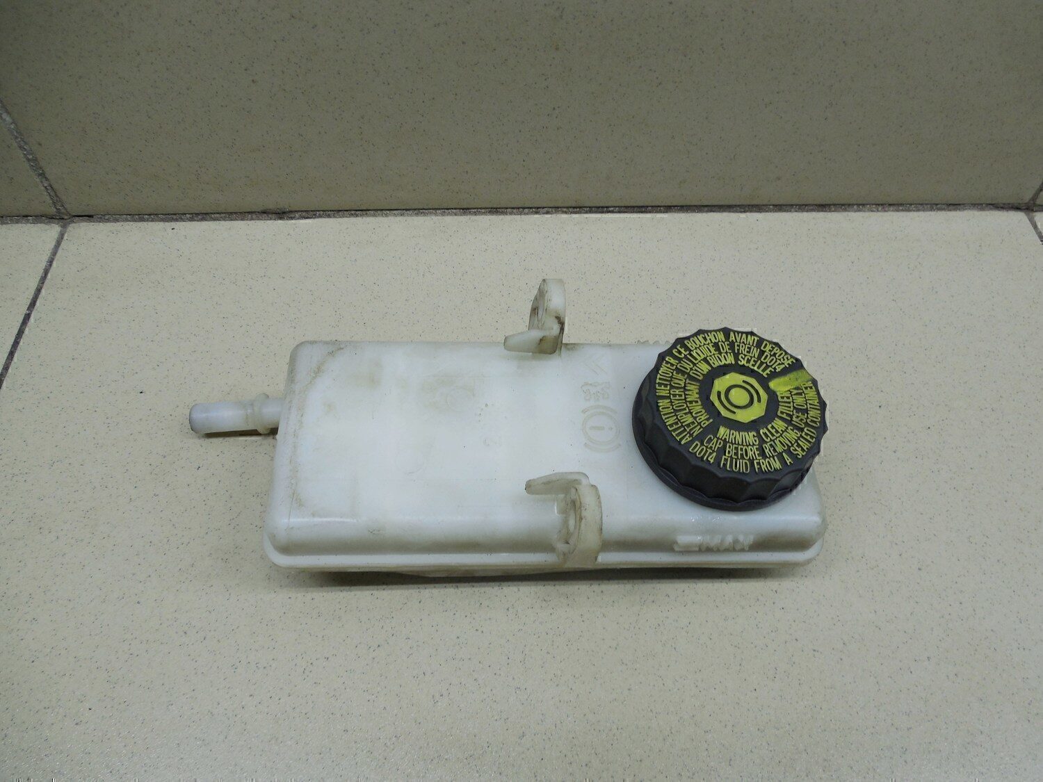 Бачок главного тормозного цилиндра CITROEN C4 2005-2011