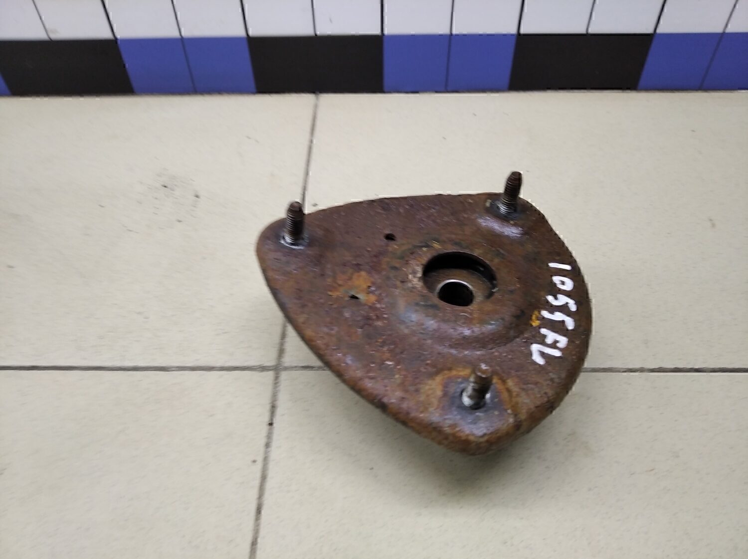 Опора переднего амортизатора KIA RIO 2005-2011