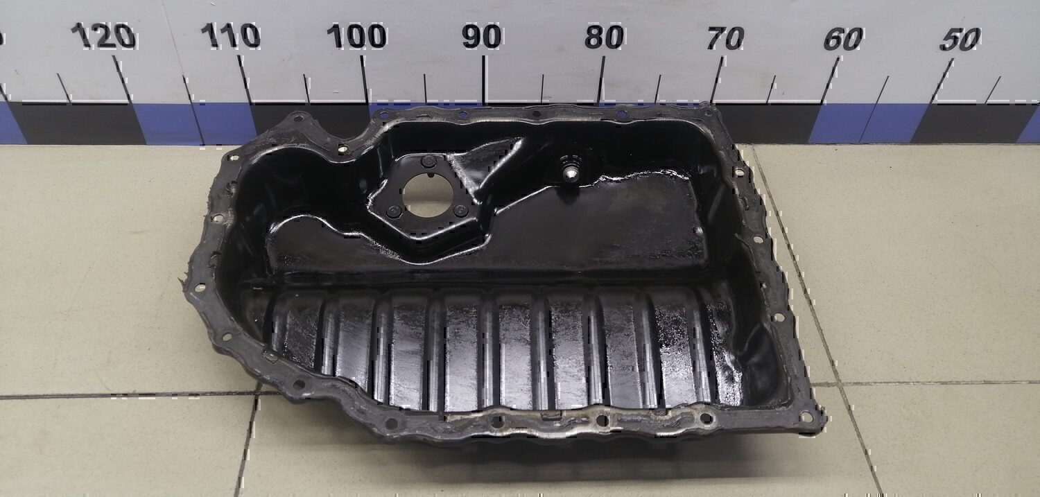 Поддон масляный двигателя Audi Passat [B6] 2005-2010