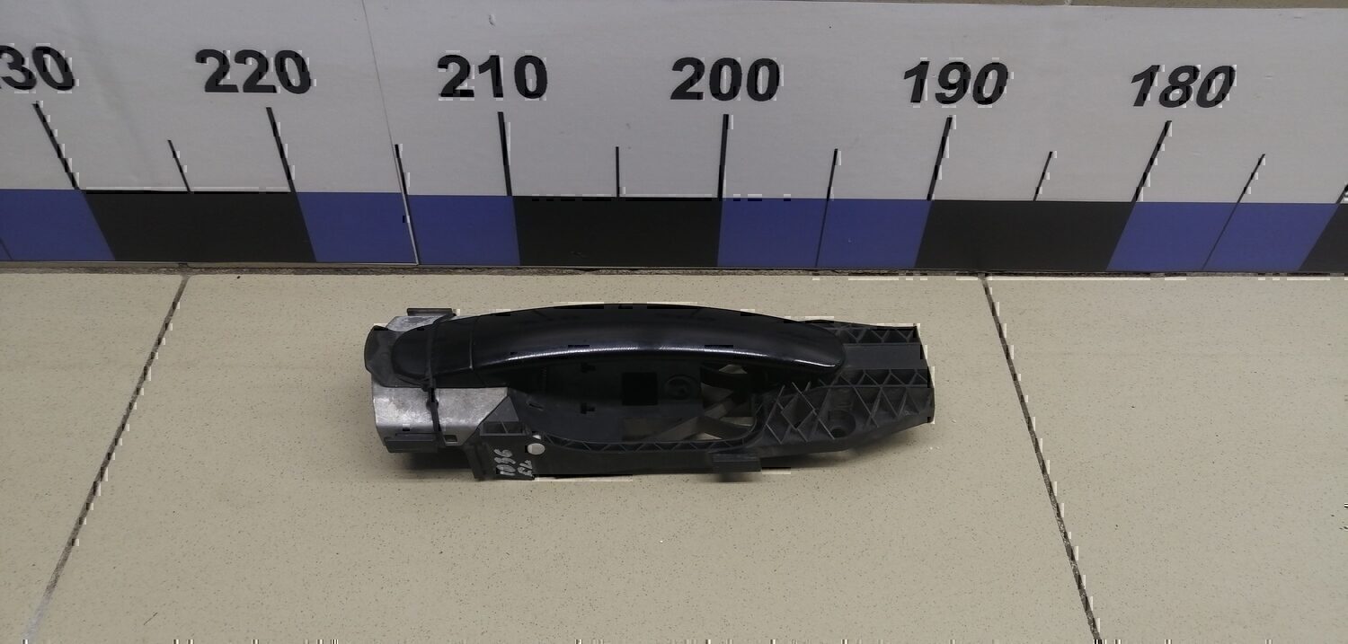 Ручка двери передней наружная левая VW Polo (Sed RUS) 2011>