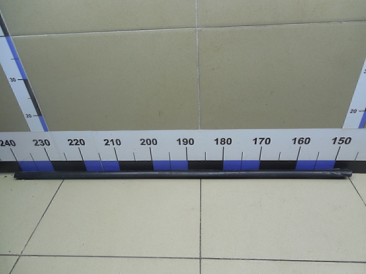 Накладка стекла заднего левого Chevrolet Cruze 2009-2016