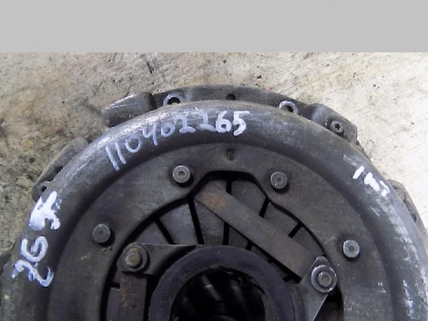 Диск сцепления VAZ Lada Granta 2011>