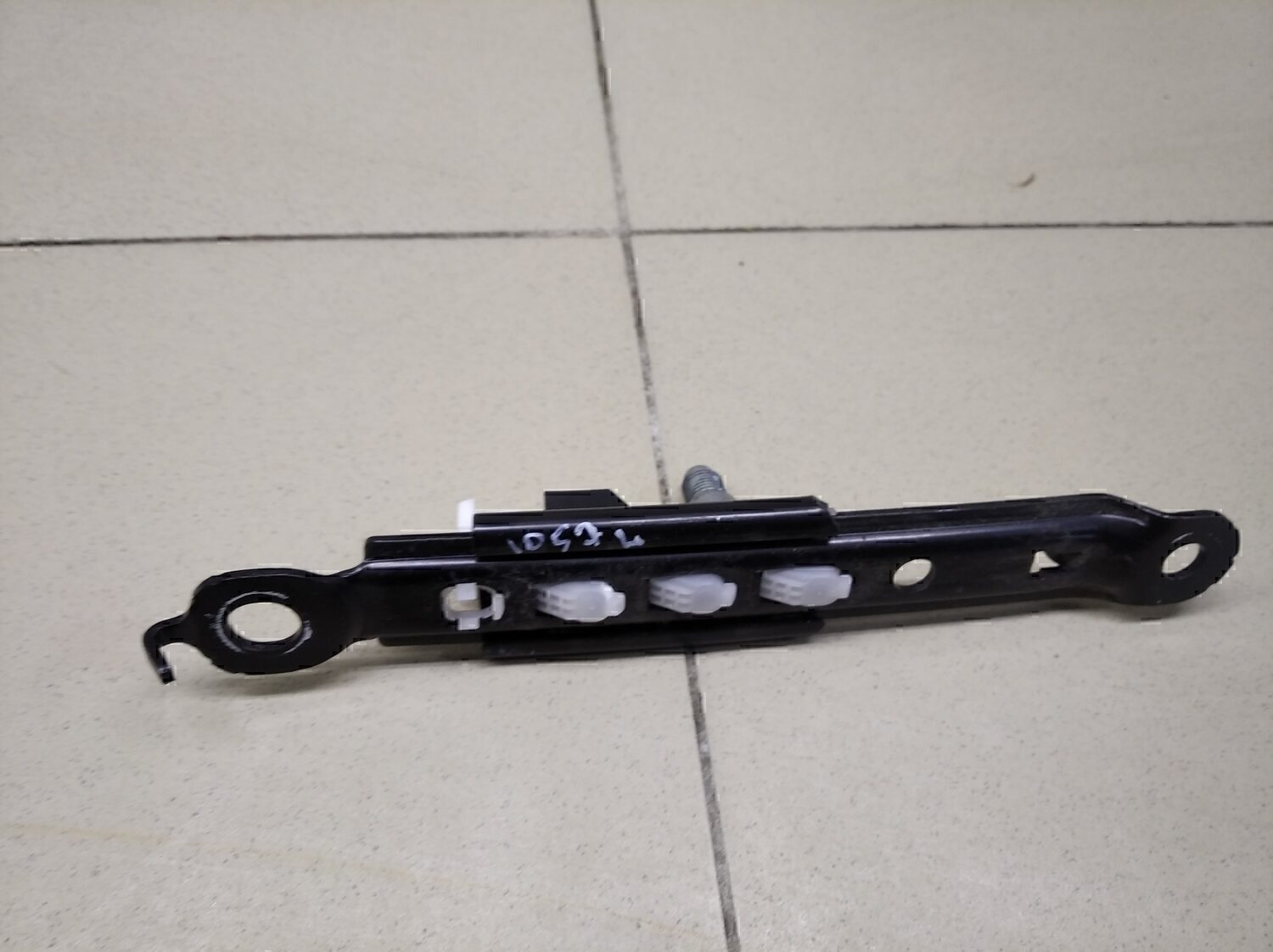 Механизм регулировки ремня безопасности TOYOTA RAV 4 2013-2019