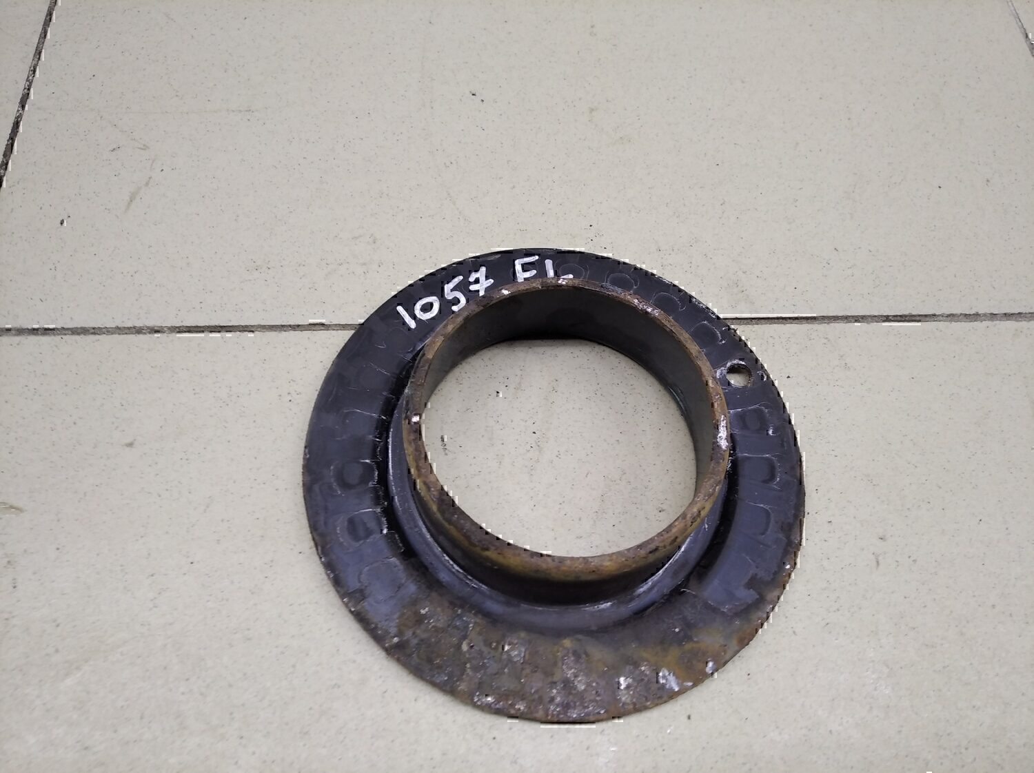 Чашка опоры амортизатора TOYOTA RAV 4 2013-2019