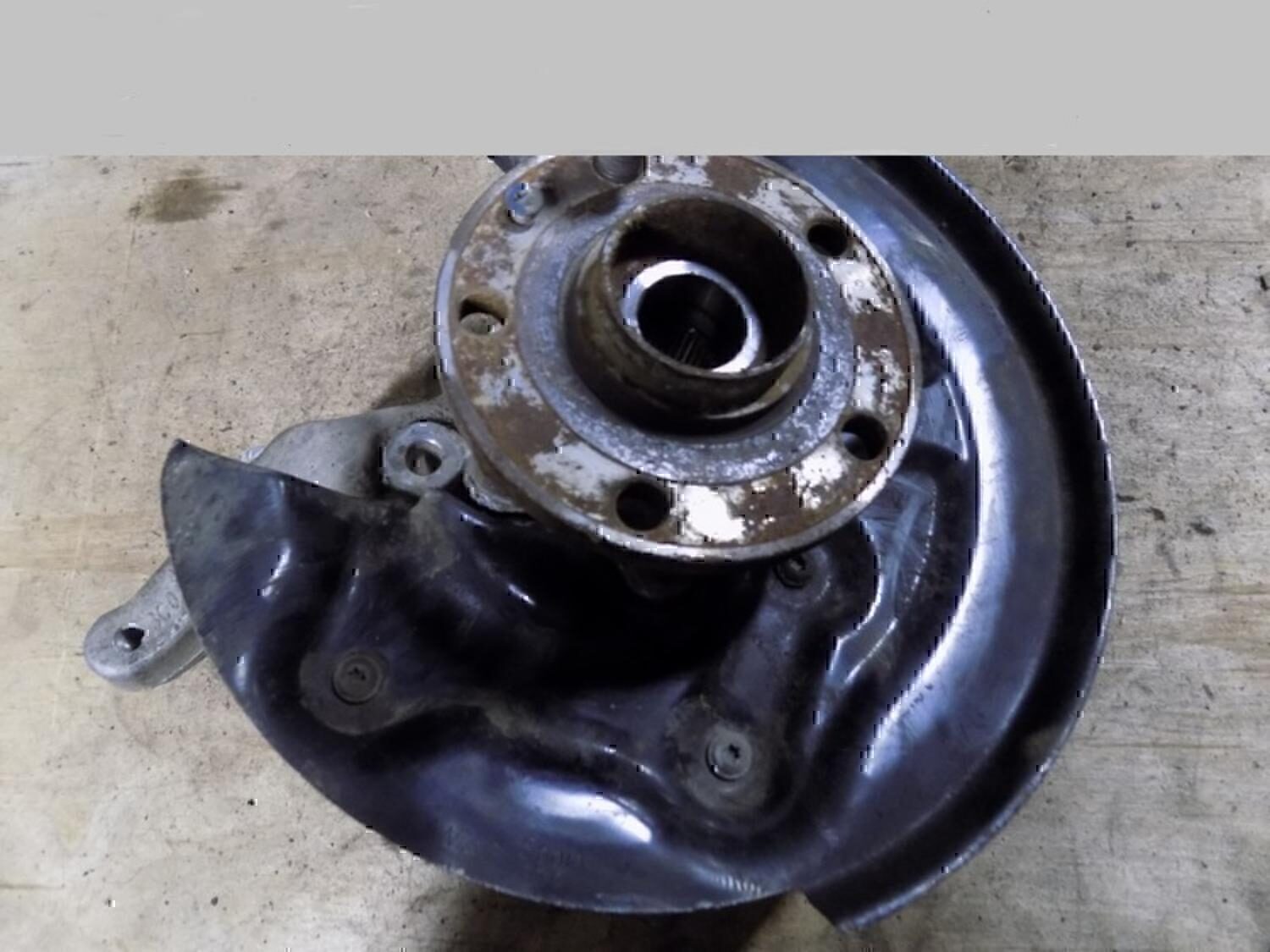 Пыльник тормозного диска SKODA Passat [B6] 2005-2010