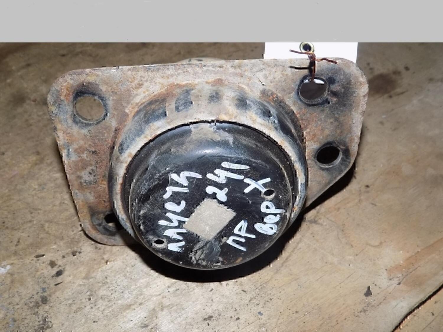 Опора двигателя правая Chevrolet Lacetti 2003-2013