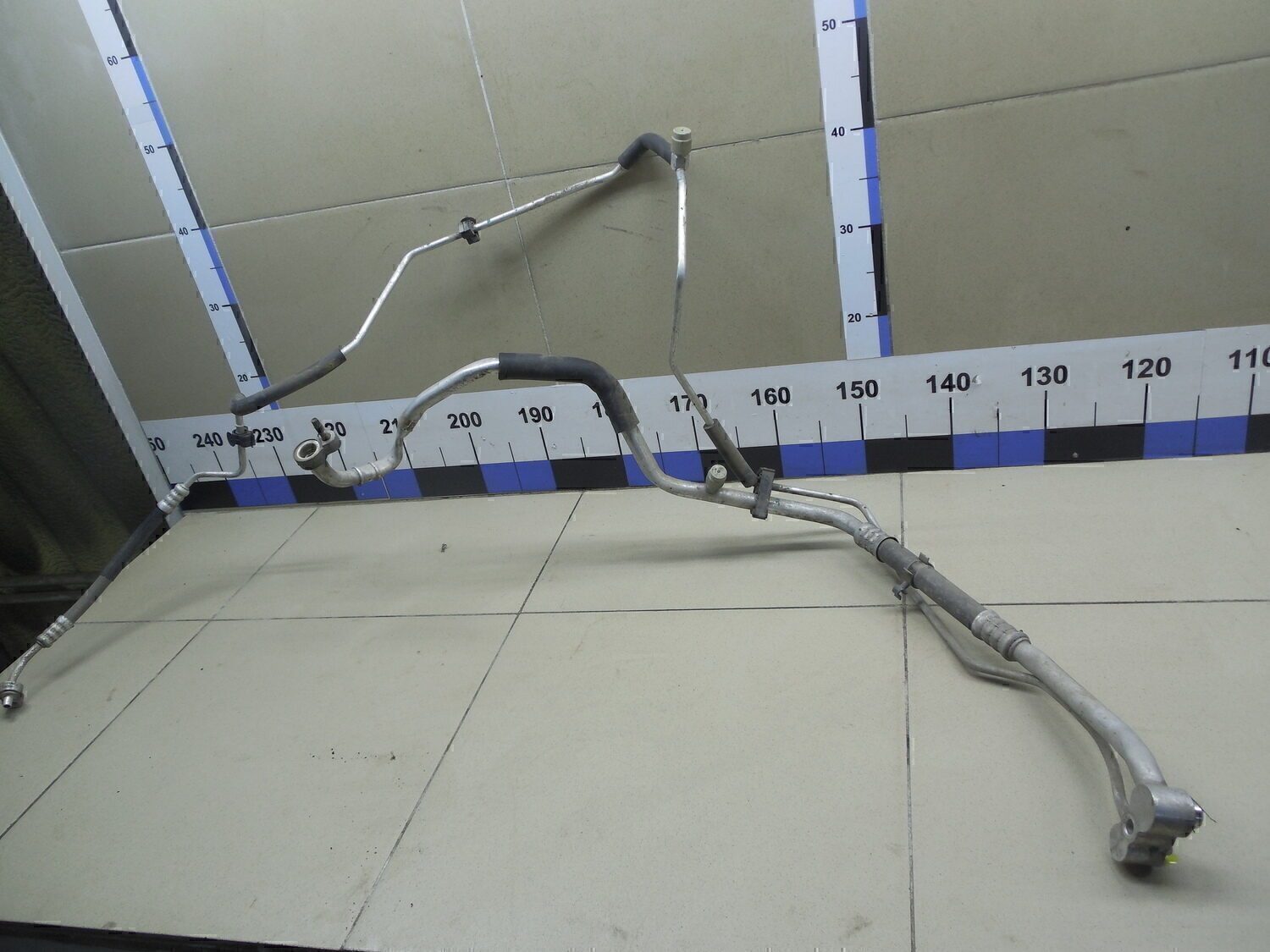 Трубка кондиционера Chevrolet Cruze 2009-2016