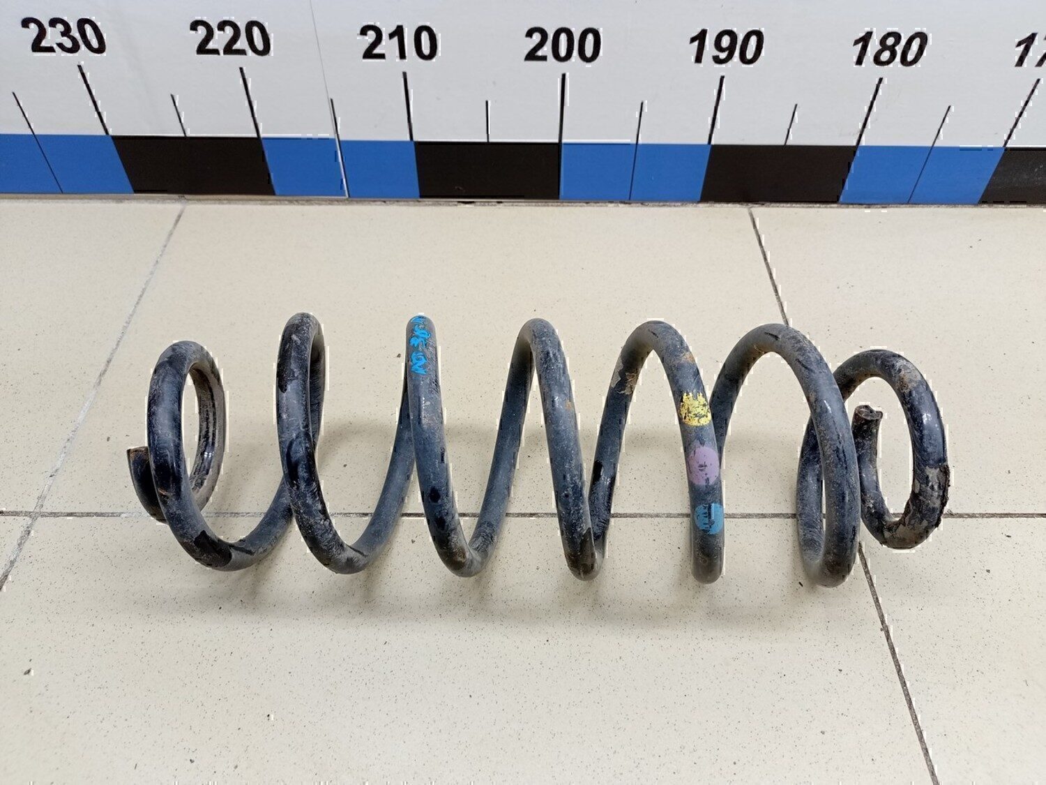 Пружина задняя VW Passat [B6] 2005-2010