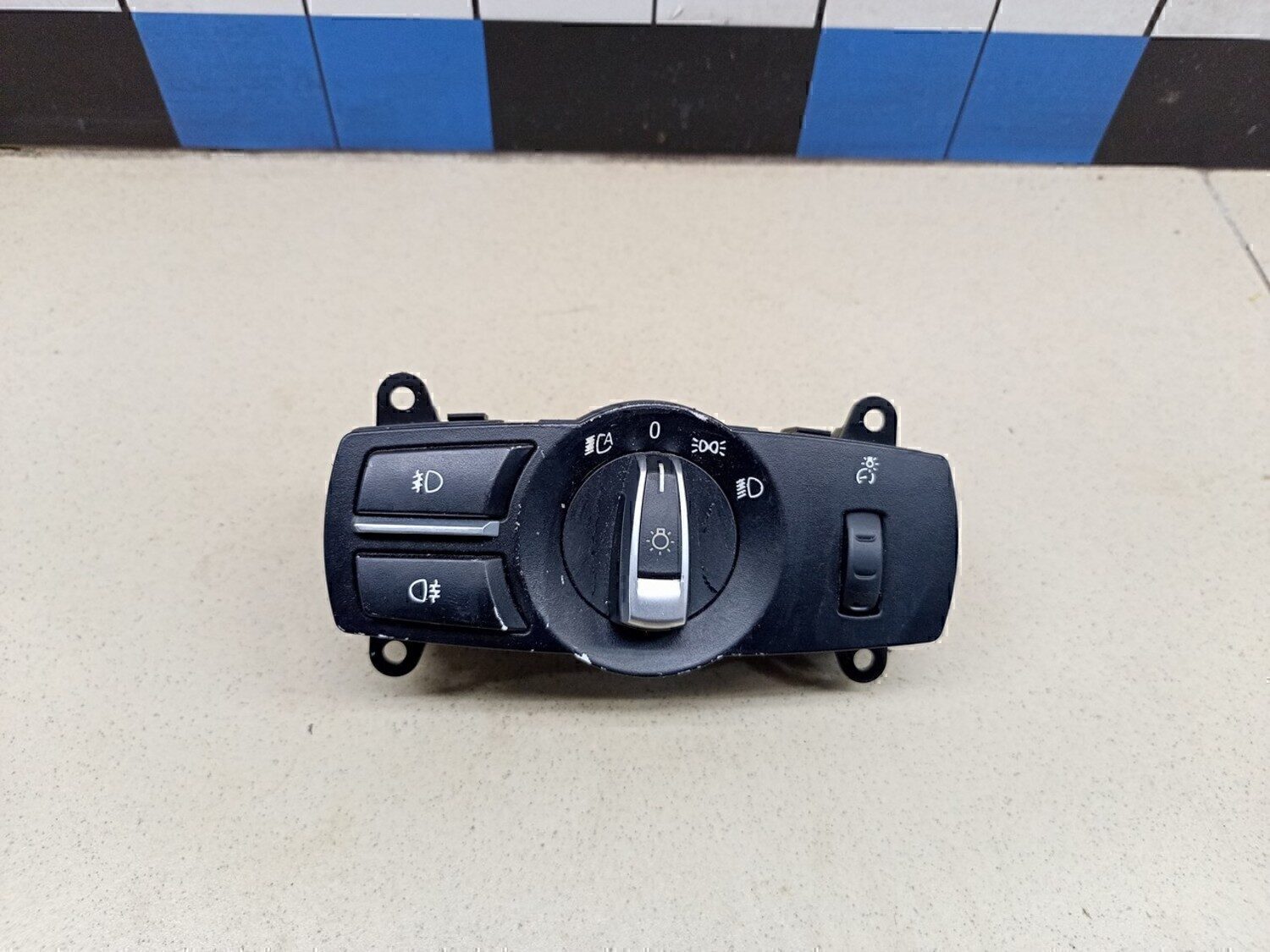 Переключатель света фар BMW 5-серия F10/F11 2009>