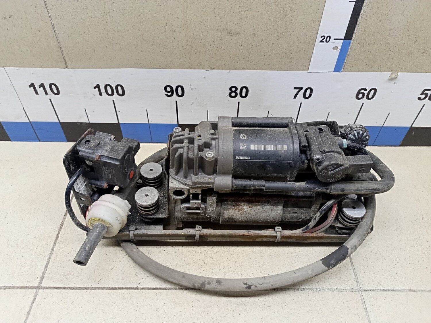 Насос регулировки подвески BMW 5-серия F10/F11 2009>