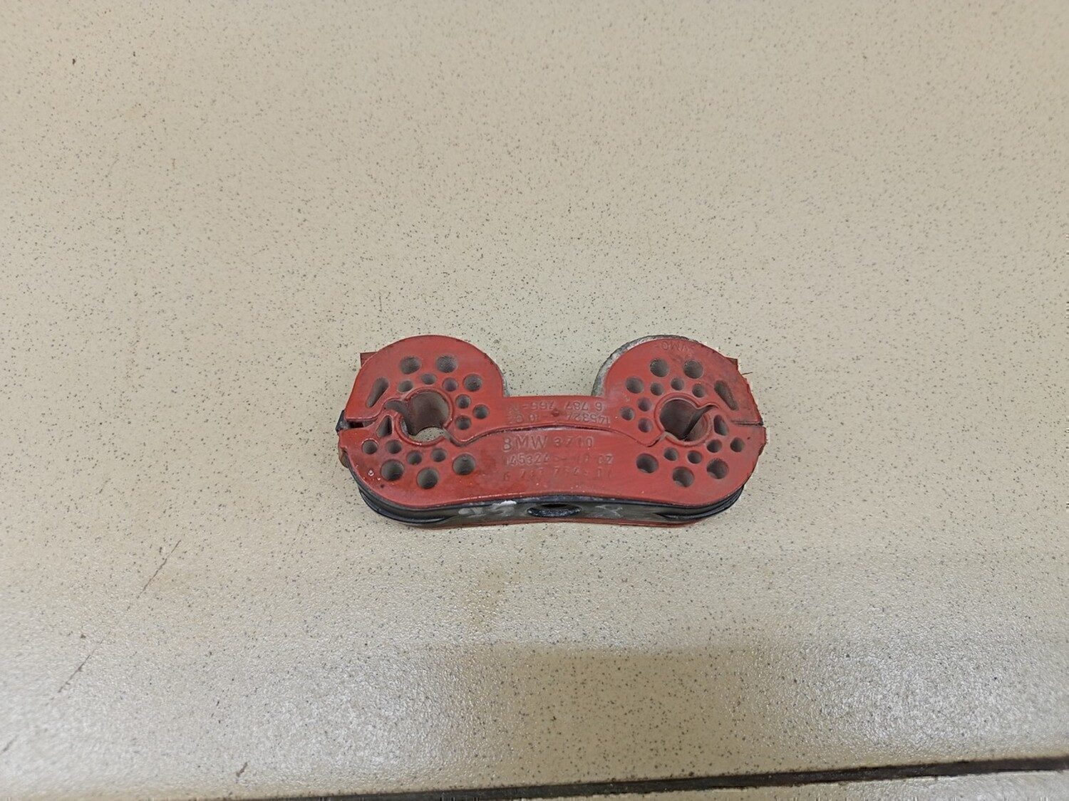 Кронштейн (сопут. товар) BMW 5-serie GT F07 2009-2016