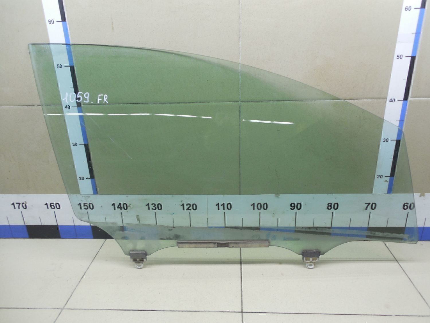 Стекло двери передней правой TOYOTA Auris (E15) 2006-2012