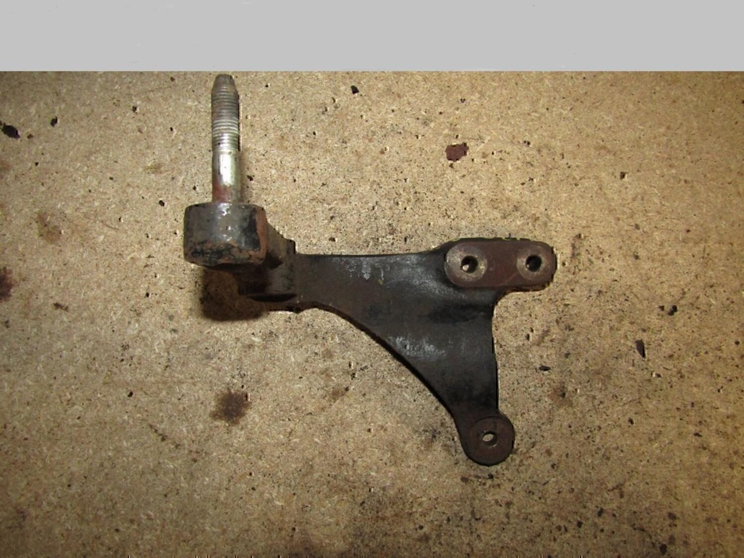 Кронштейн двигателя правый DAEWOO Matiz 2001-2015