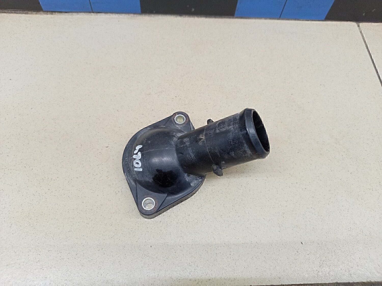 Крышка термостата TOYOTA Corolla E15 2006-2013