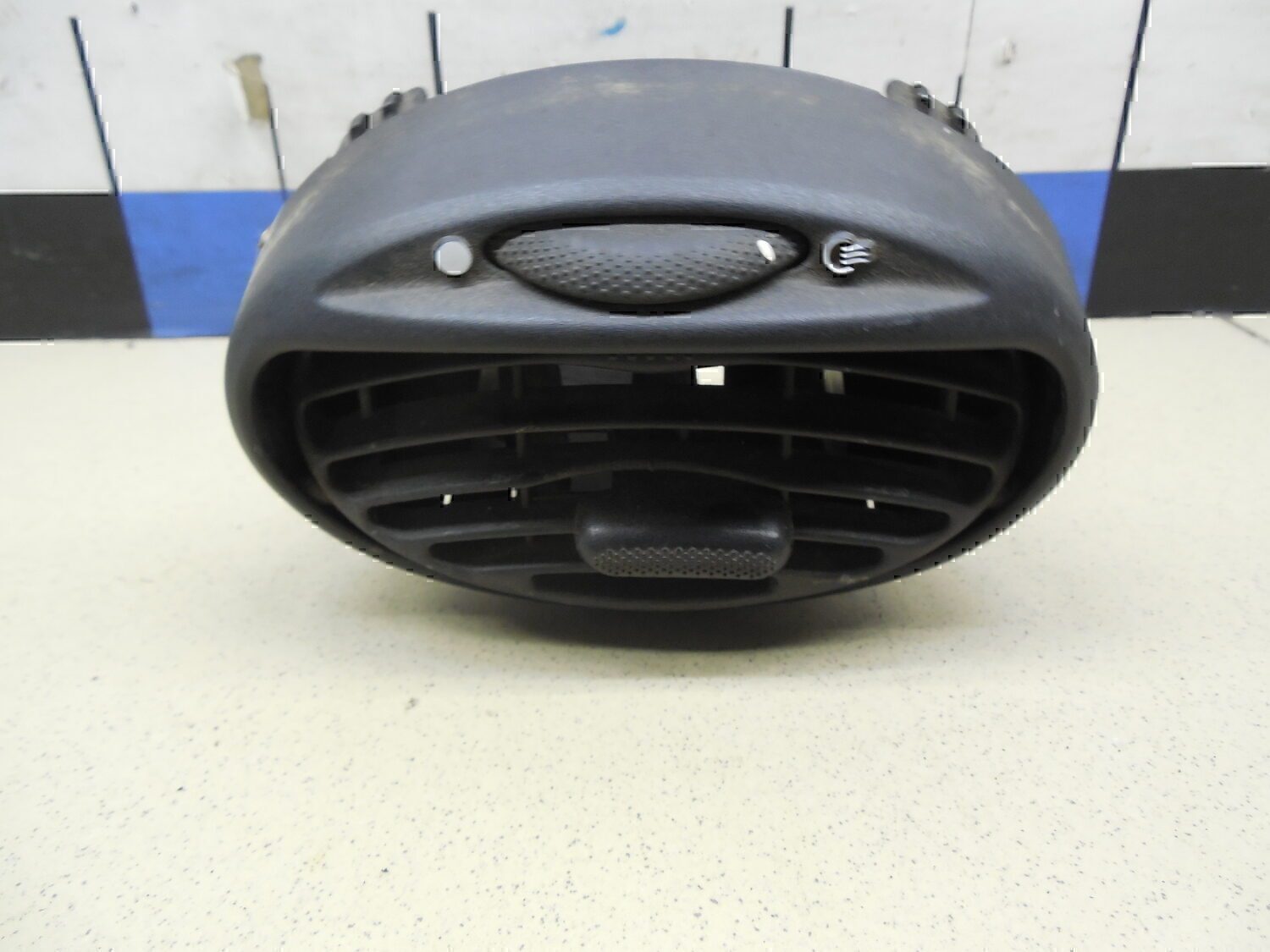 Дефлектор воздушный FORD Focus I 1998-2004