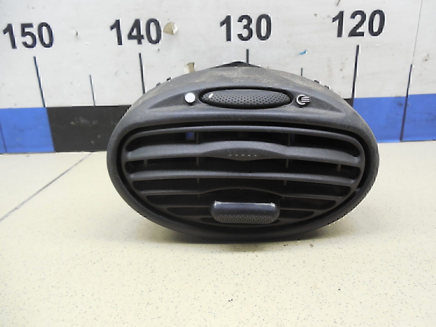 Дефлектор воздушный FORD Focus I 1998-2004