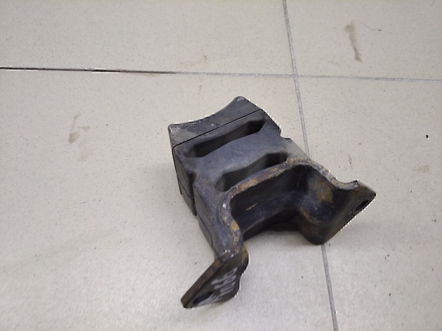 Отбойник TOYOTA Fortuner 2015>