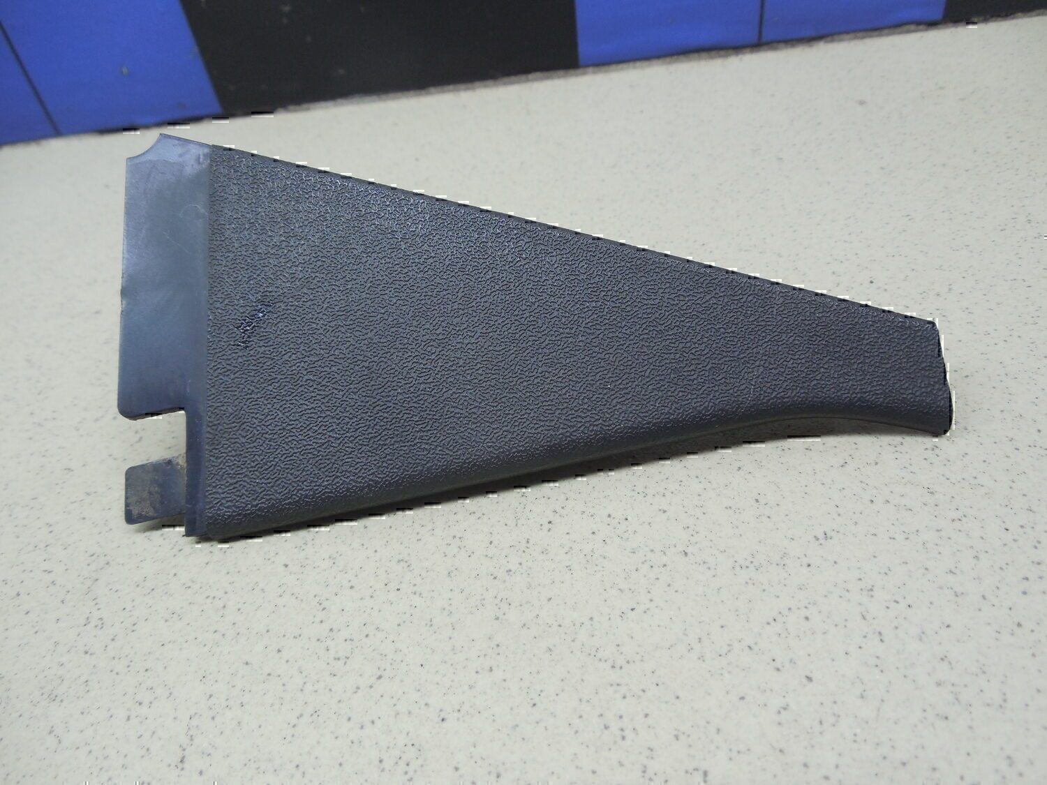 Накладка двери задней правой VAZ Lada Granta 2011>