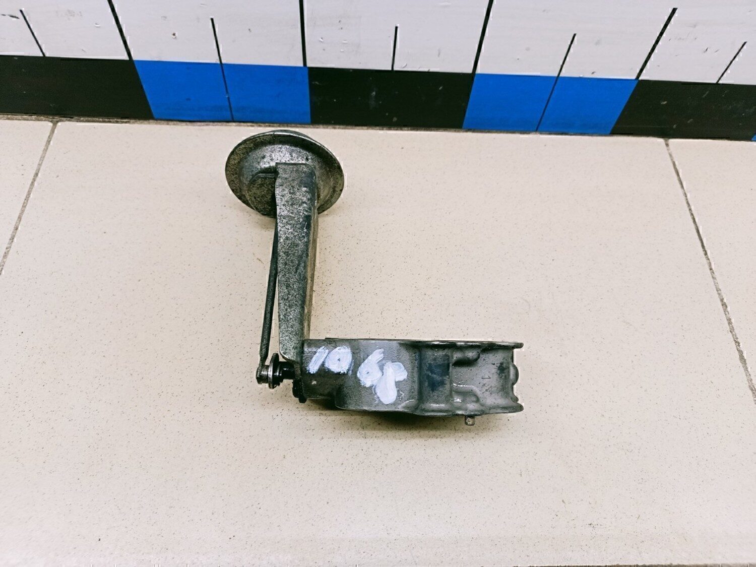 Клапан рециркуляции выхлопных газов TOYOTA Hi Lux 2005-2015