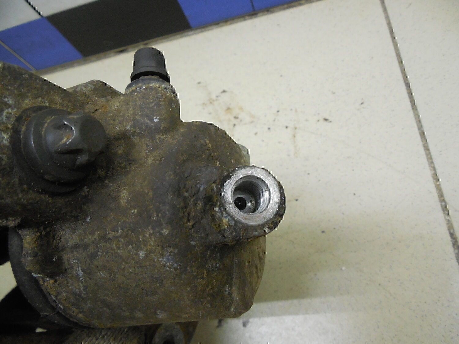 Суппорт передний левый — фото 4