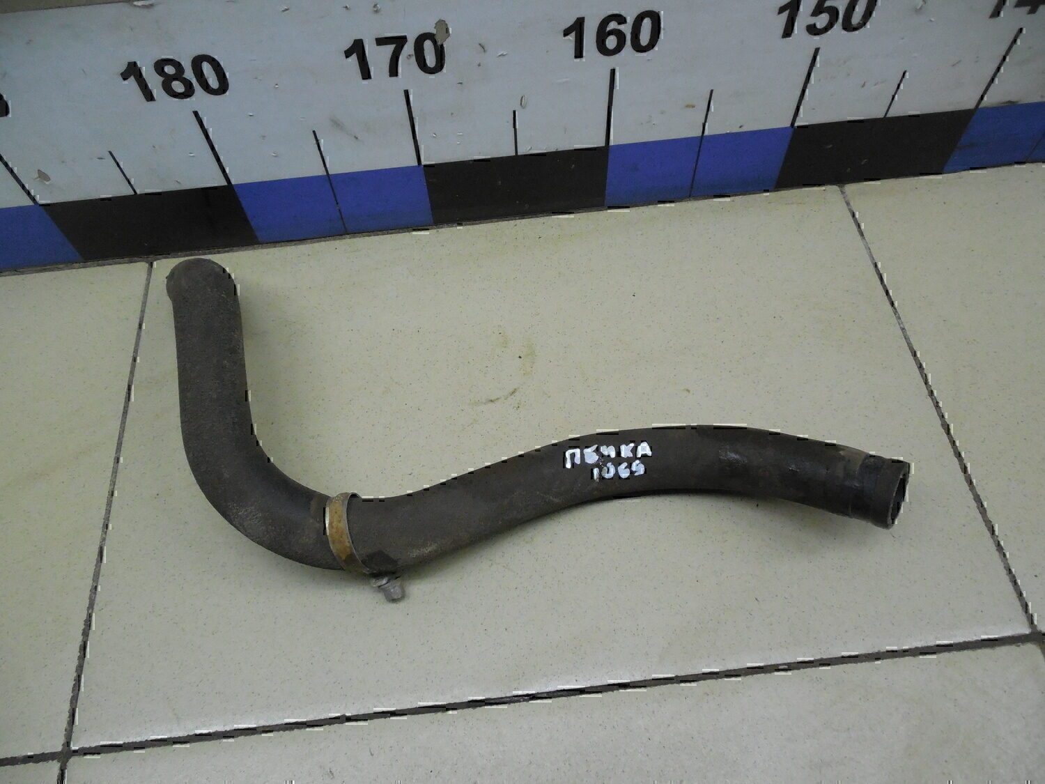 Патрубок отопителя VAZ Lada Granta 2011>