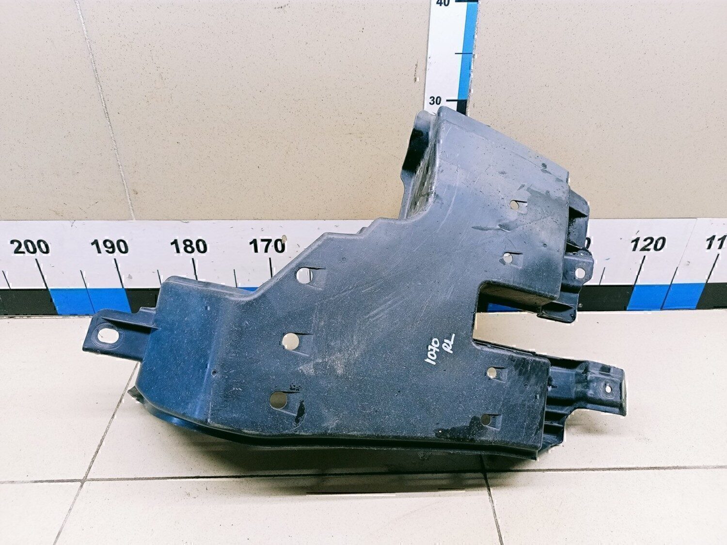 Пыльник (кузов наружные) TOYOTA RAV 4 2013-2019