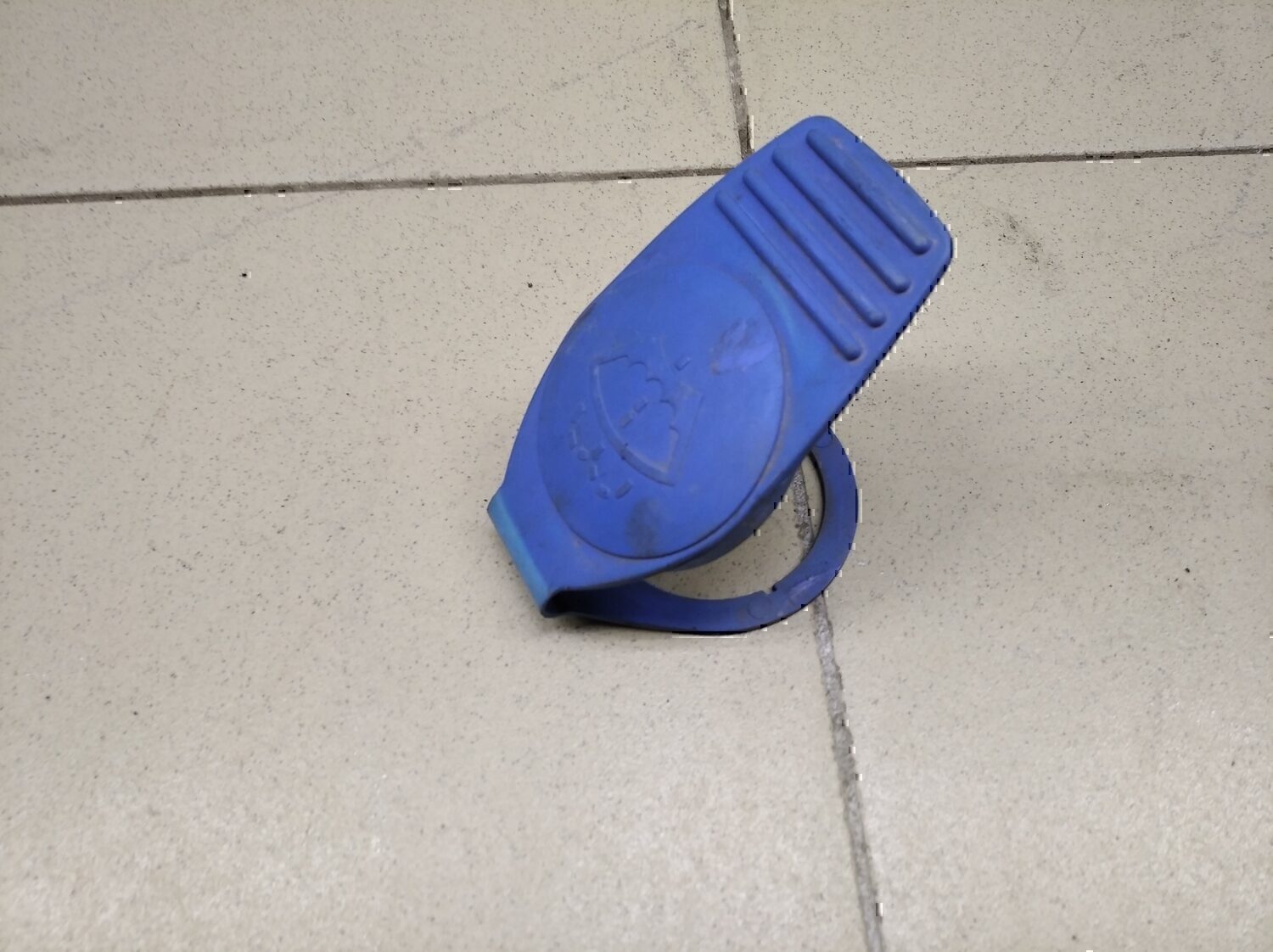 Крышка бачка омывателя Audi 100 [C4] 1991-1994