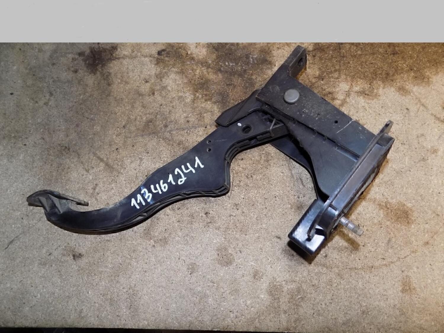 Педаль сцепления Chevrolet Lacetti 2003-2013