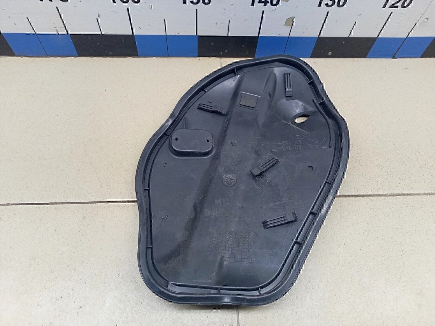 Заглушка VW Polo (Sed RUS) 2011>