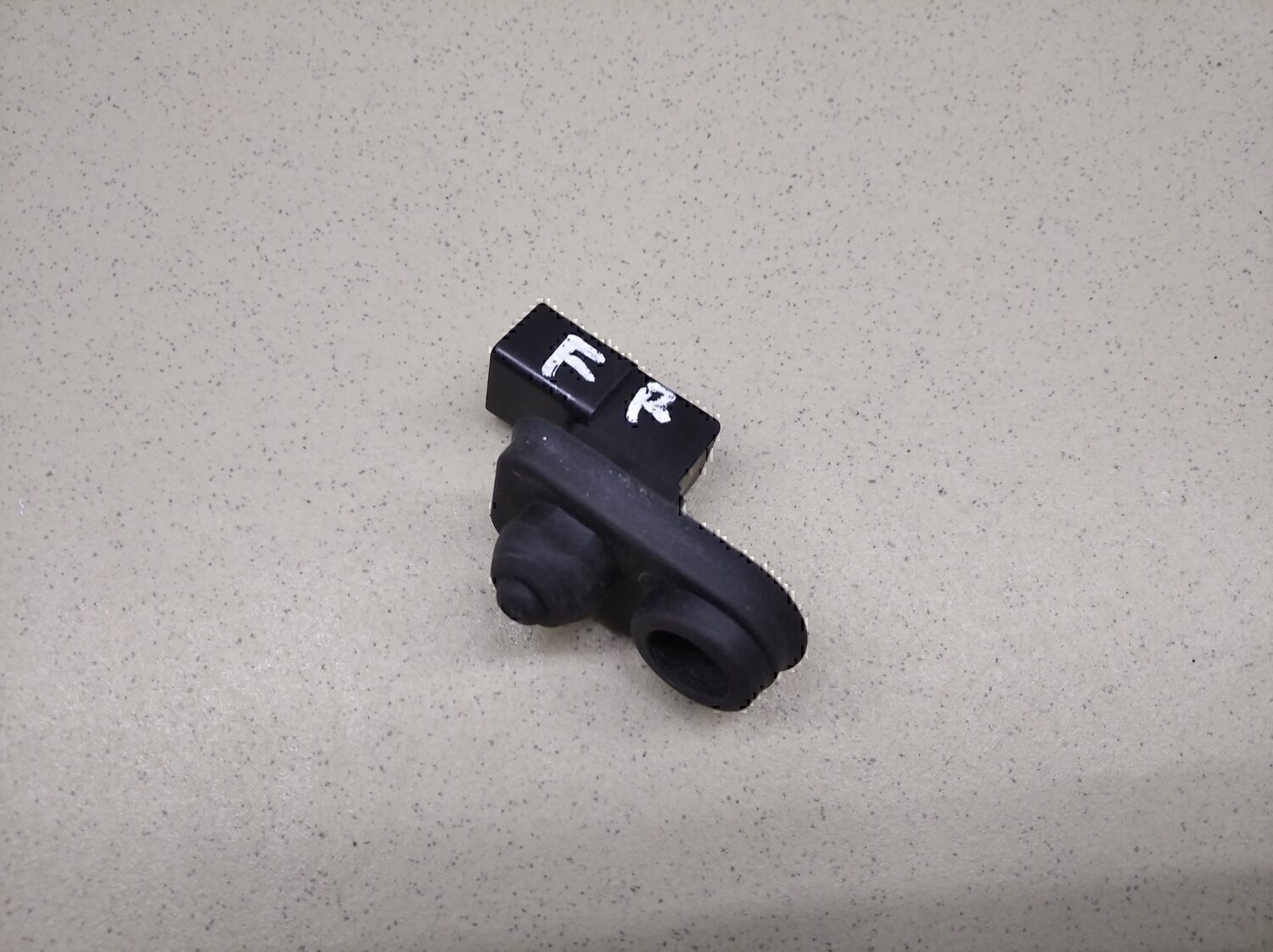 Выключатель концевой MITSUBISHI Pajero/Montero Sport (KH) 2008>