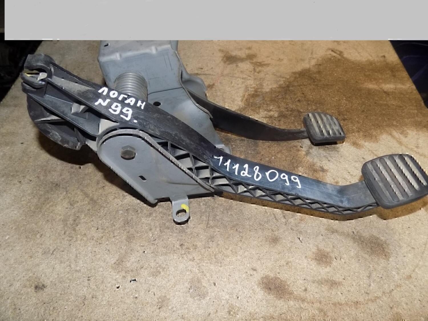 Блок педалей RENAULT Logan 2005-2014