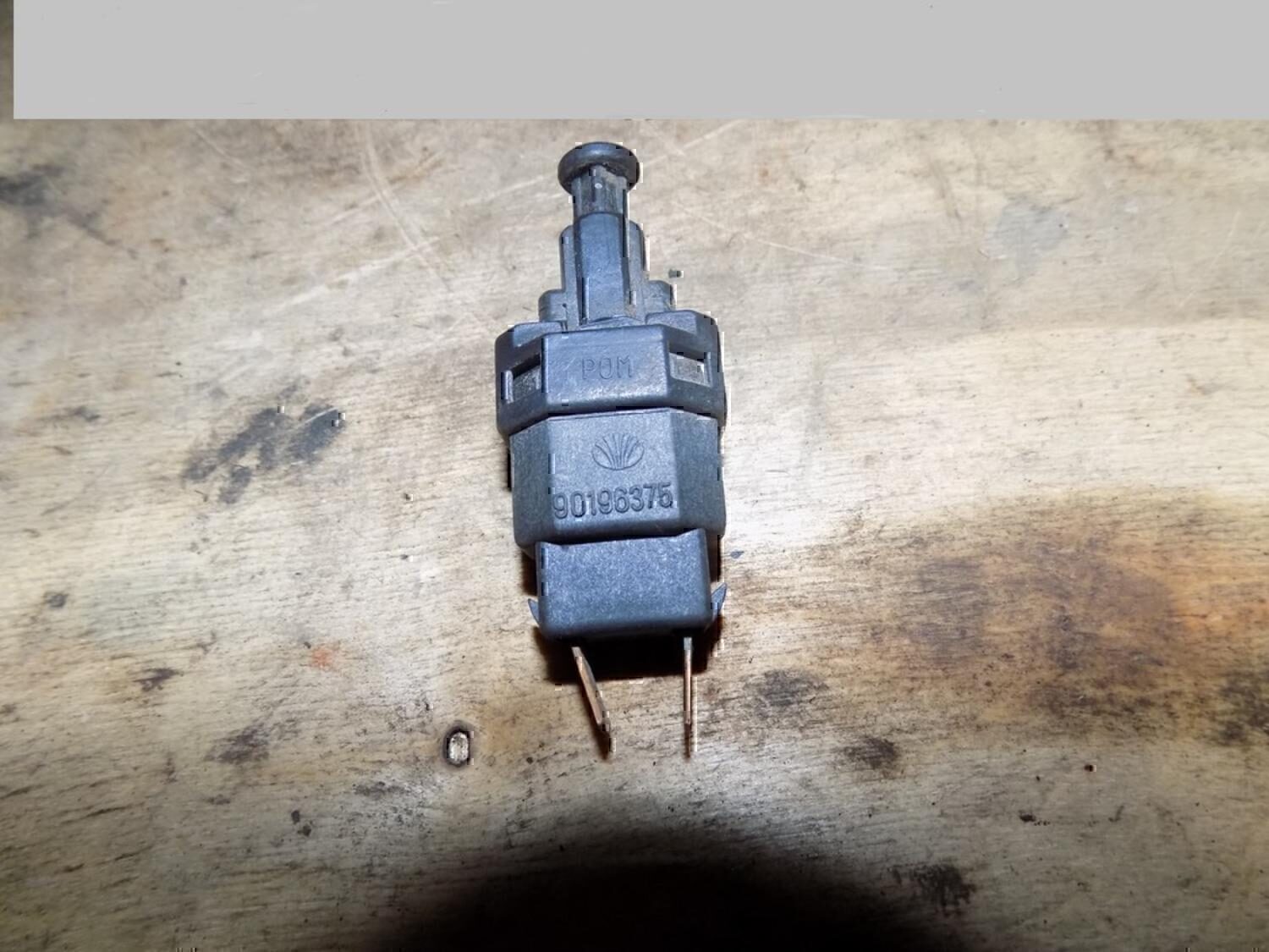 Датчик включения стопсигнала Chevrolet Lacetti 2003-2013