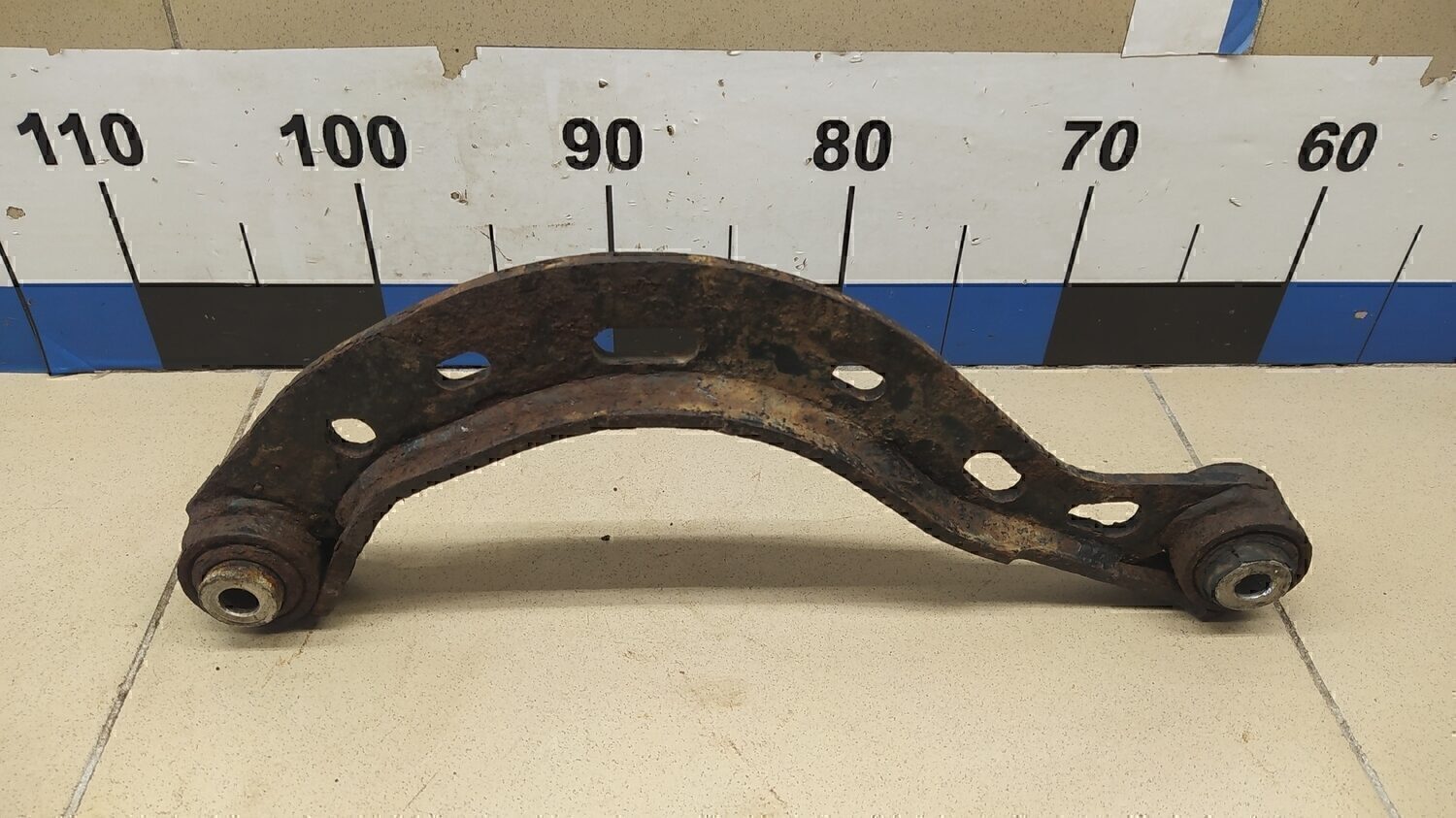 Рычаг задний верхний левый Audi A6 [C5] 1997-2004