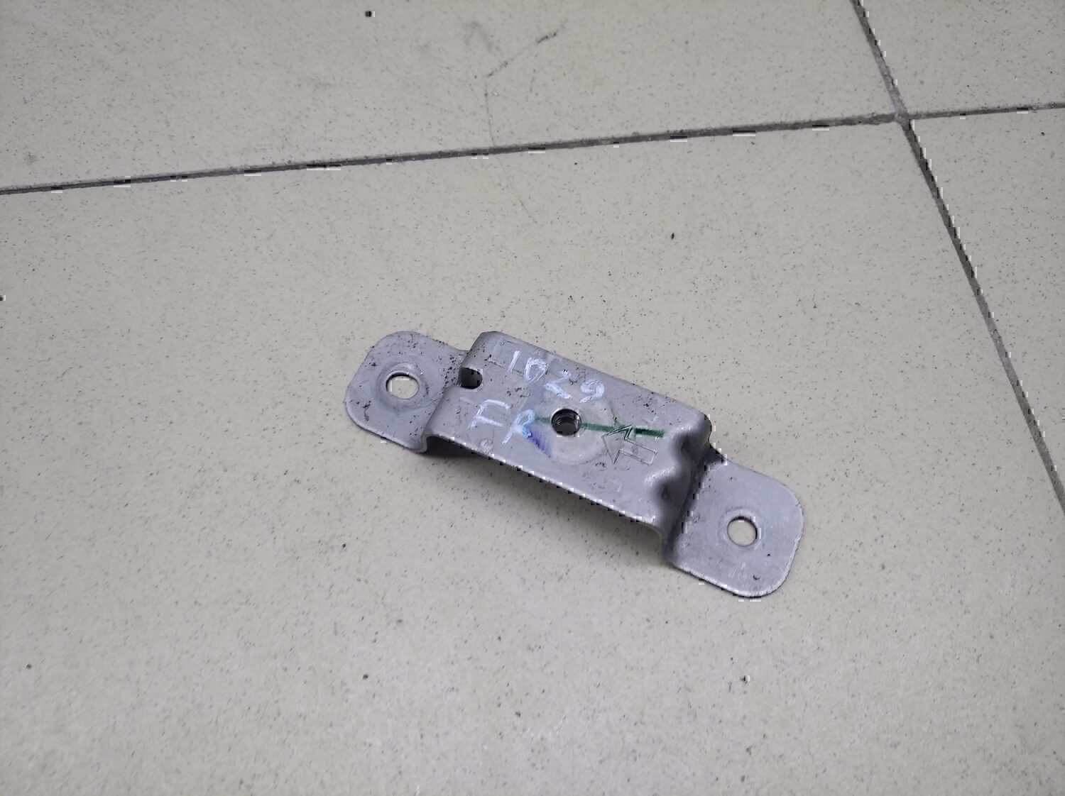 Крепеж MITSUBISHI Pajero/Montero Sport (KH) 2008>