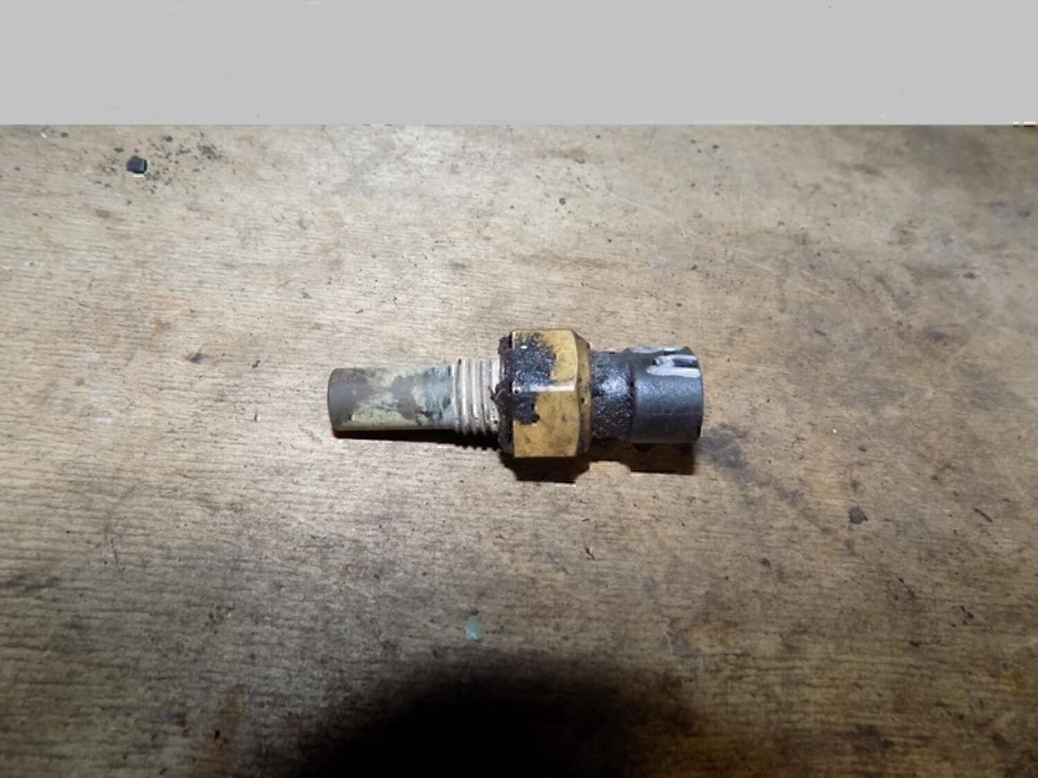 Датчик температуры Chevrolet Lanos 2004-2010