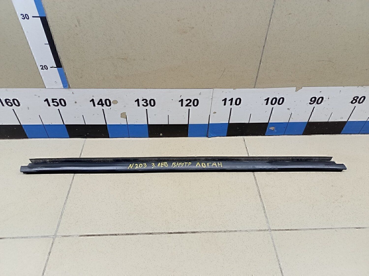 Накладка стекла заднего левого RENAULT Logan 2005-2014