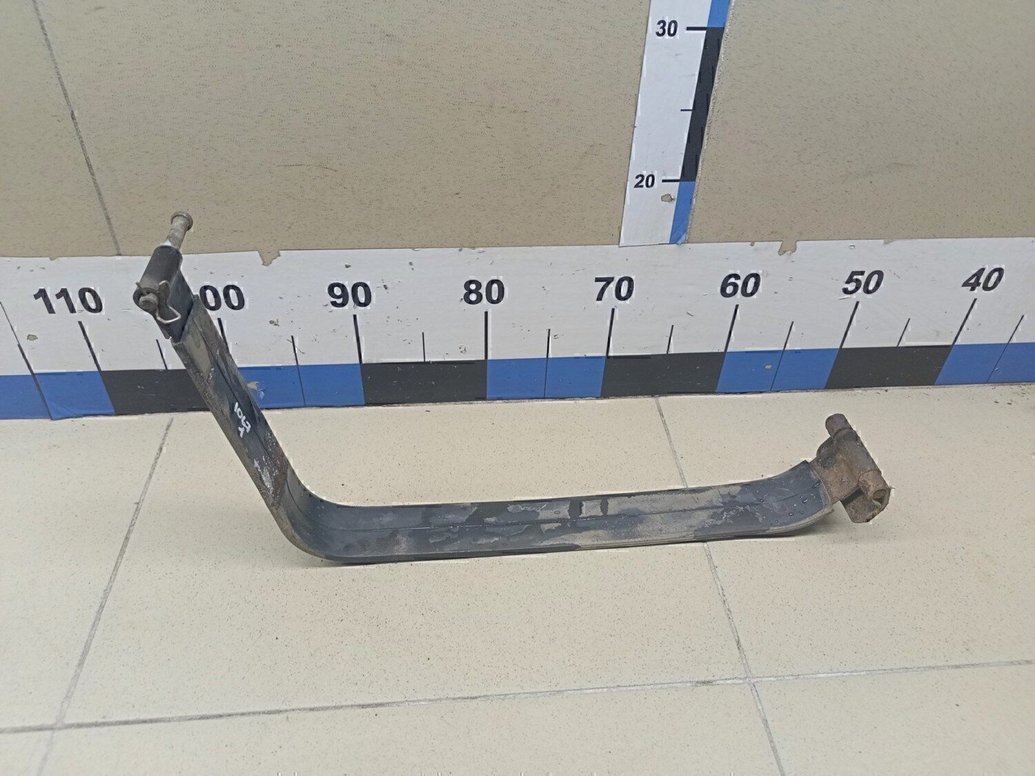 Лента крепления бензобака TOYOTA Land Cruiser (150)-Prado 2009>