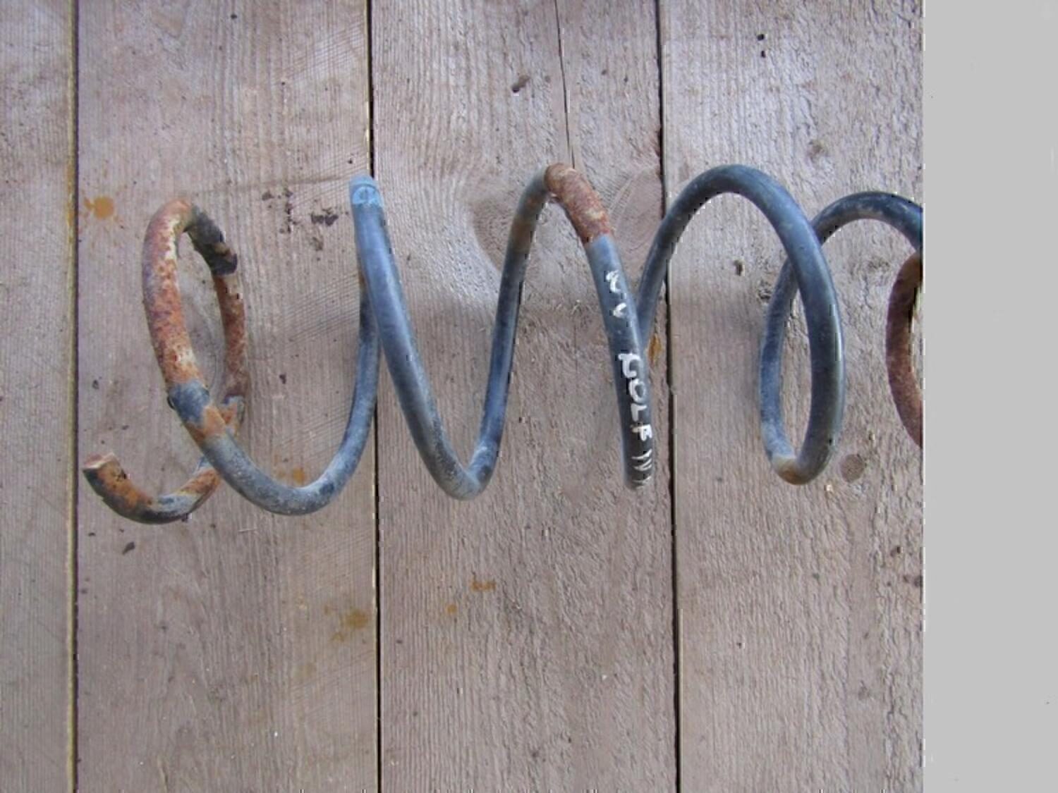 Пружина задняя VW Golf IV/Bora 1997-2005