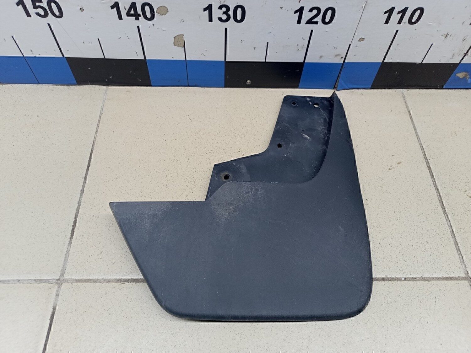 Брызговик передний правый RENAULT Duster II 2021>