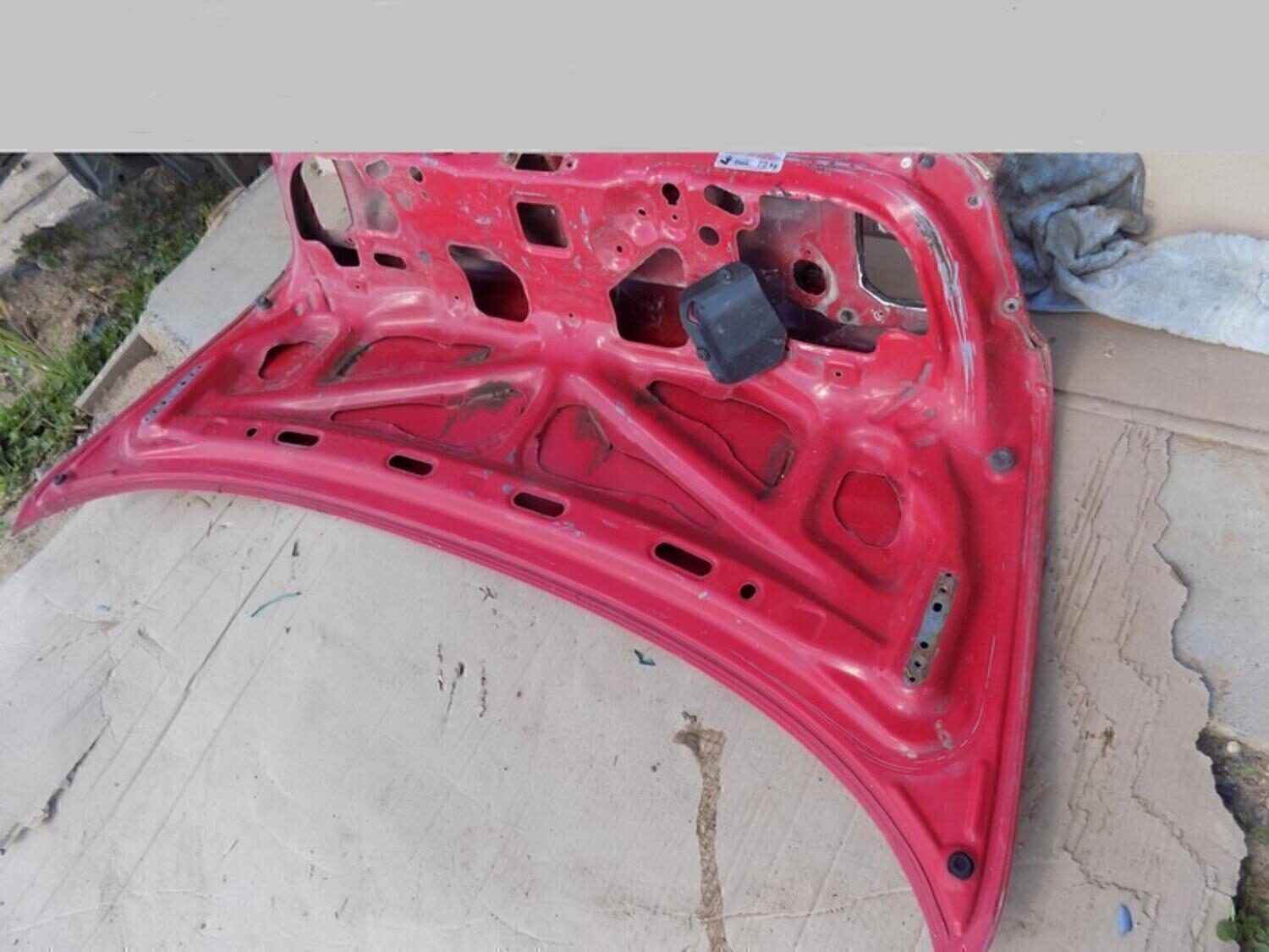 Крышка багажника MAZDA 626 (GE) 1992-1997