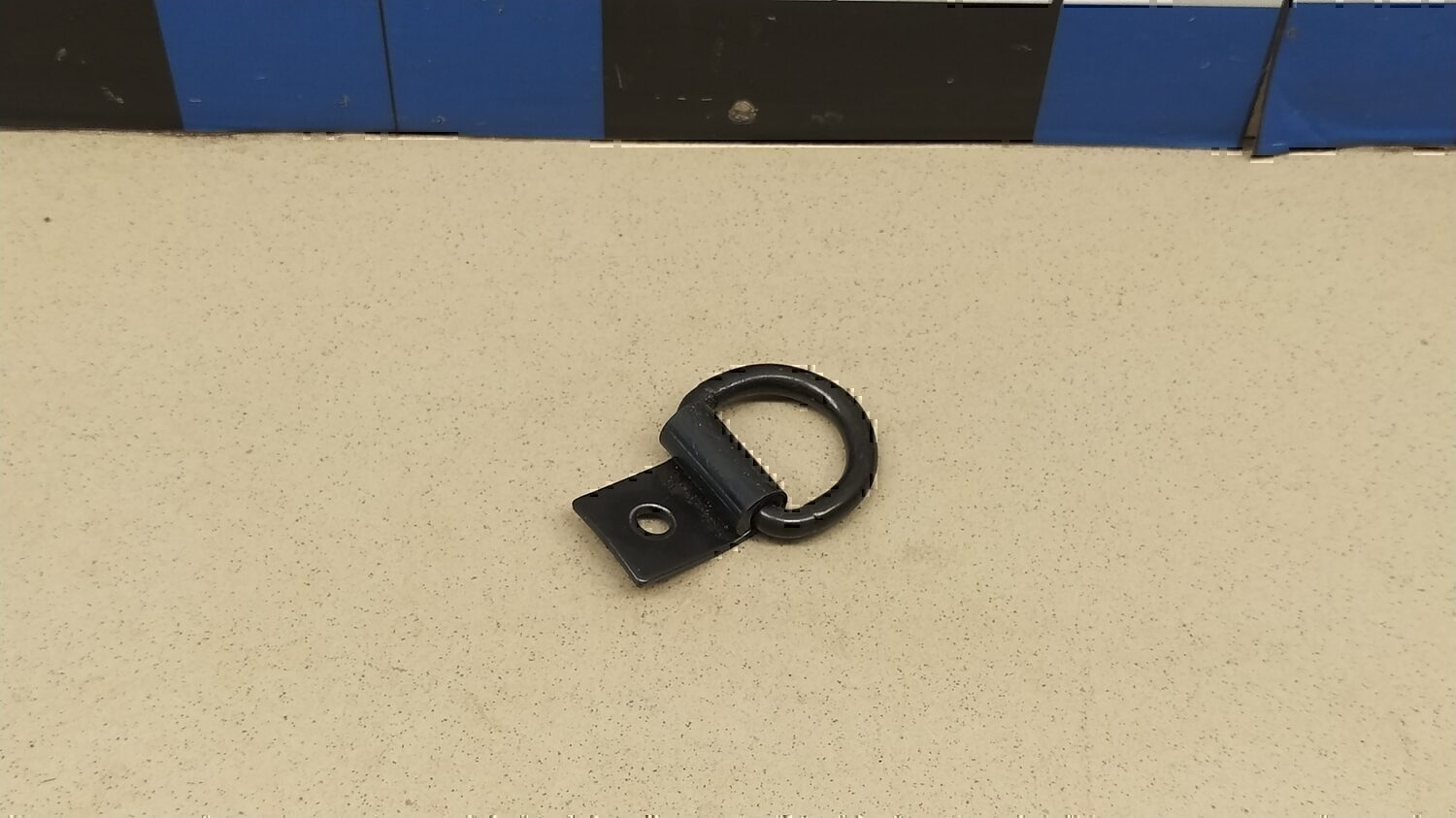 Крючок TOYOTA Land Cruiser (150)-Prado 2009>