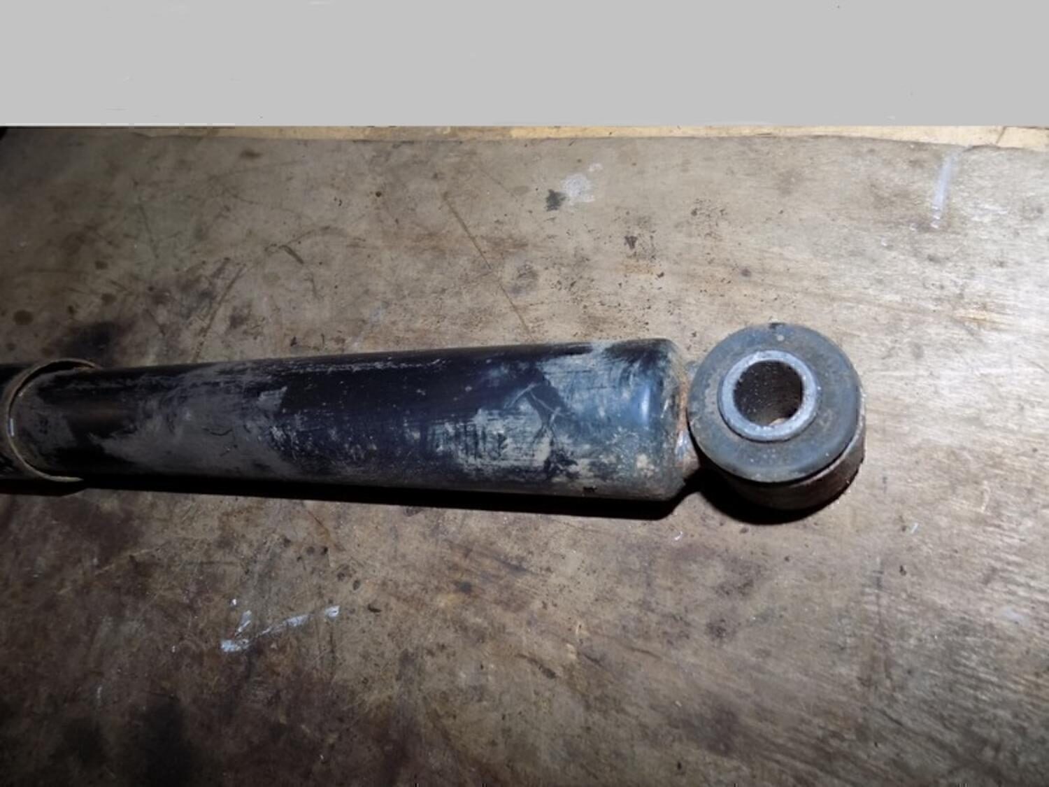 Амортизатор задний OPEL Vectra C 2002-2008