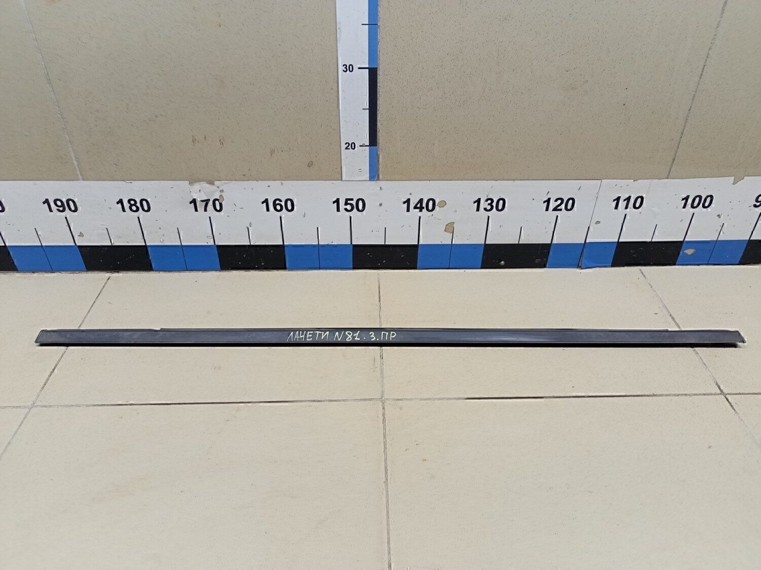 Накладка стекла заднего правого Chevrolet Lacetti 2003-2013