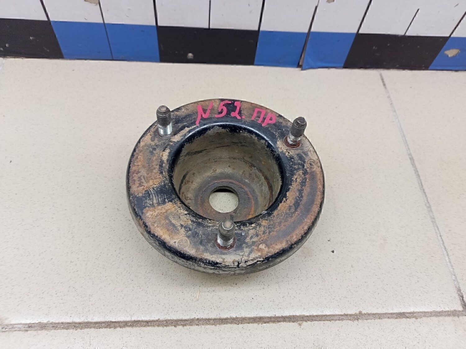 Опора переднего амортизатора MITSUBISHI Pajero/Montero (V8, V9) 2007>