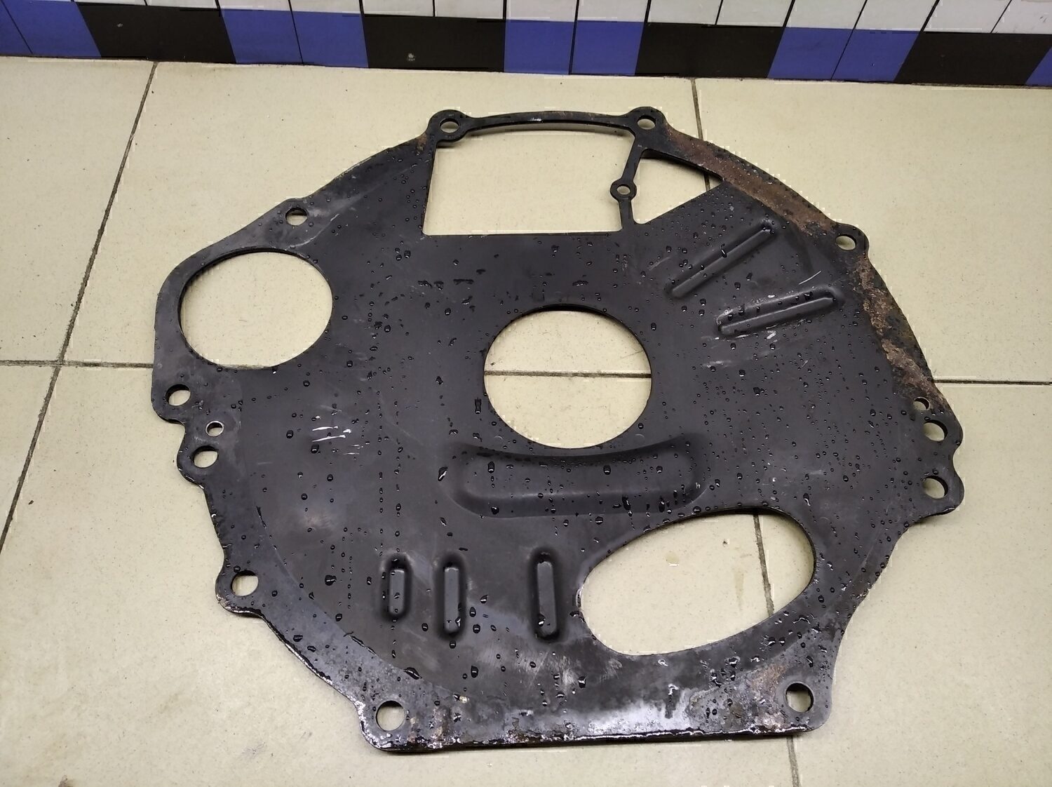 Пластина КПП TOYOTA Land Cruiser (100) 1998-2007