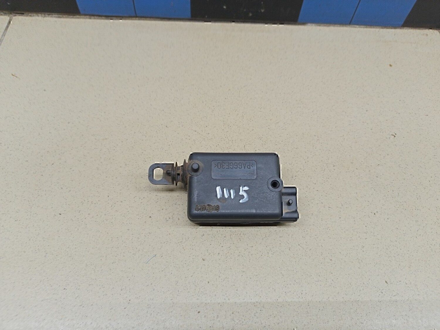 Активатор замка багажника RENAULT Duster 2012>