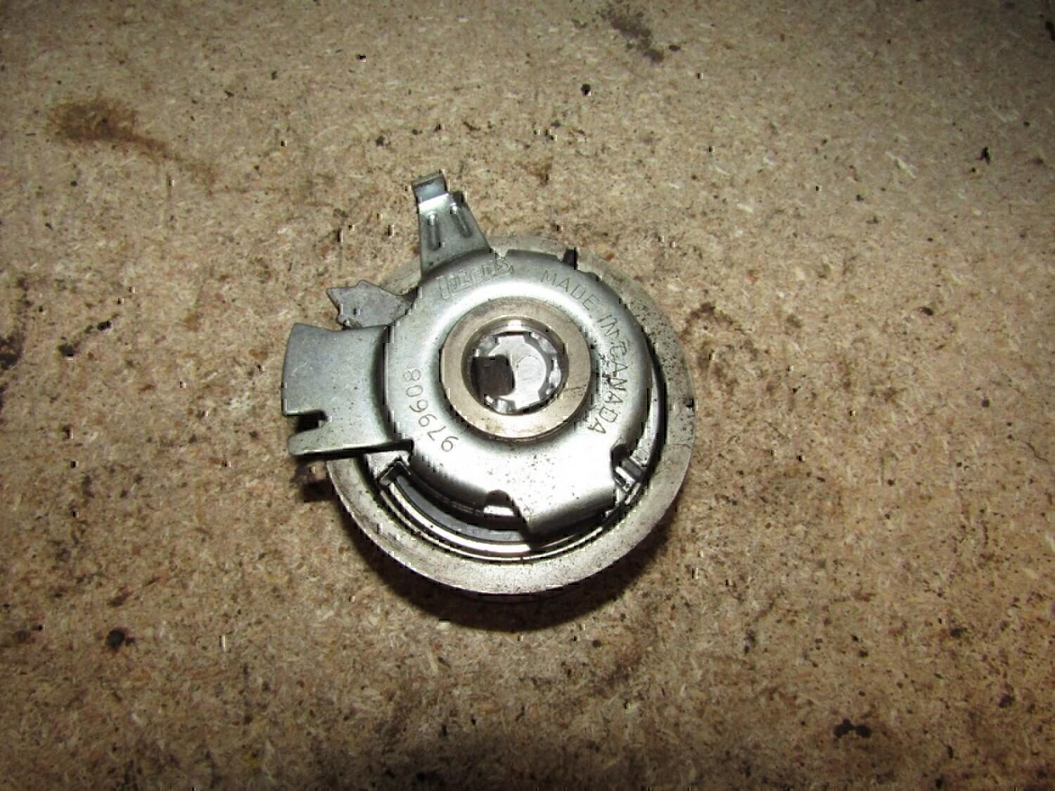 Ролик-натяжитель ремня ГРМ VW Passat [B5] 1996-2000