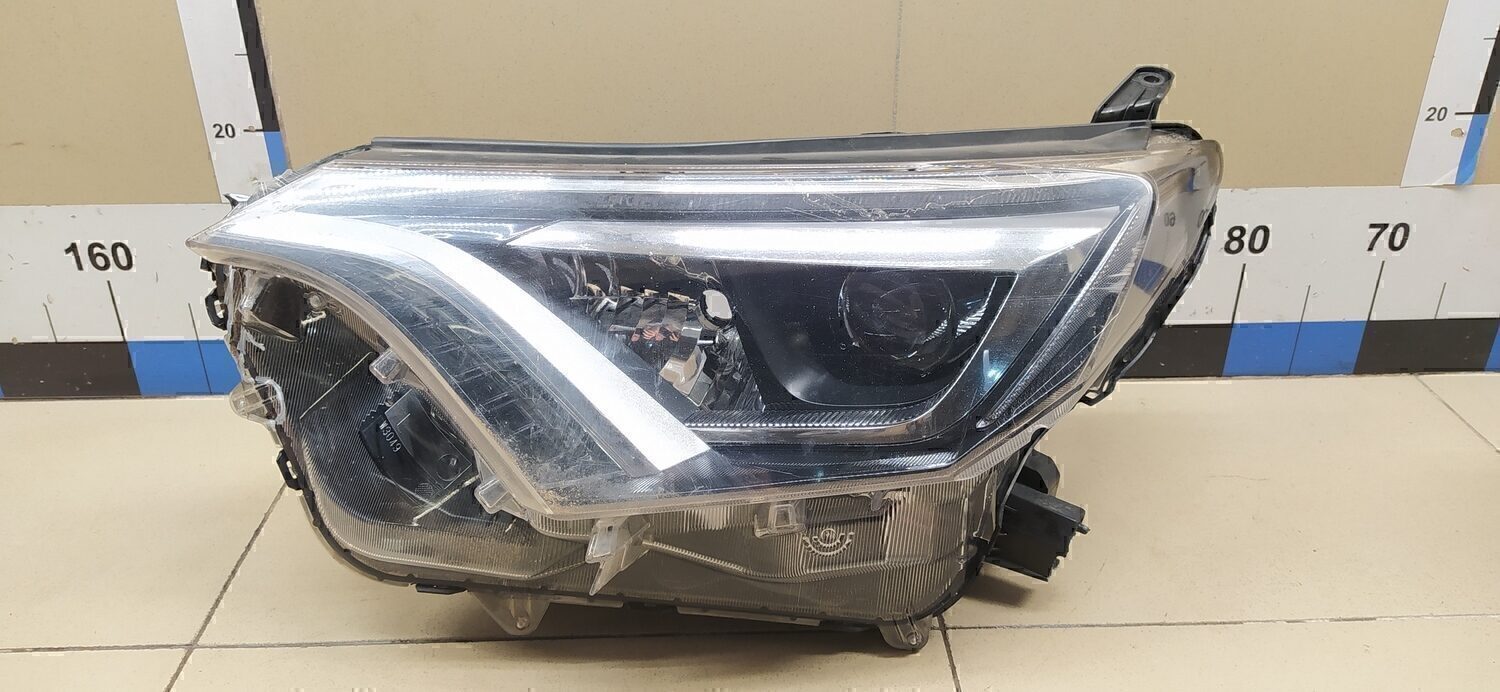 Фара левая TOYOTA RAV 4 2013-2019