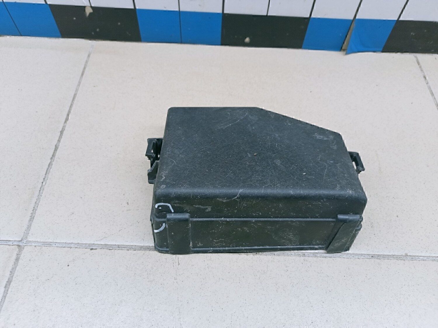 Крышка блока предохранителей HYUNDAI Solaris 2010-2017